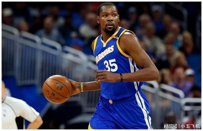 深圳vs梅州首发：4外援PK 戴伟浚、叶楚贵出战