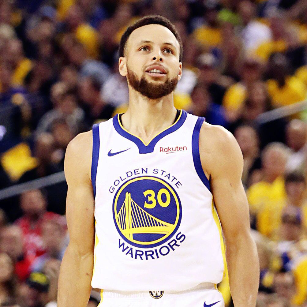 费城费城人在 2011 年组建了由哈勒戴、李、汉梅尔斯和奥斯华组成的“四巨投”