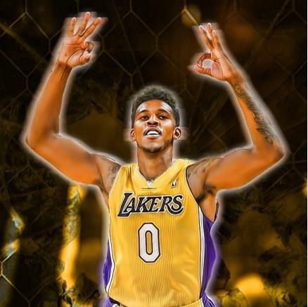 勇士惨败！巴特勒空砍30+7，库里创NBA第2神迹，鹰王狂轰23+11+6