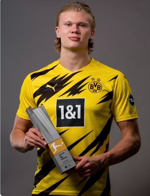 国足公布新一期集训名单：王钰栋、刘诚宇等5新人入选