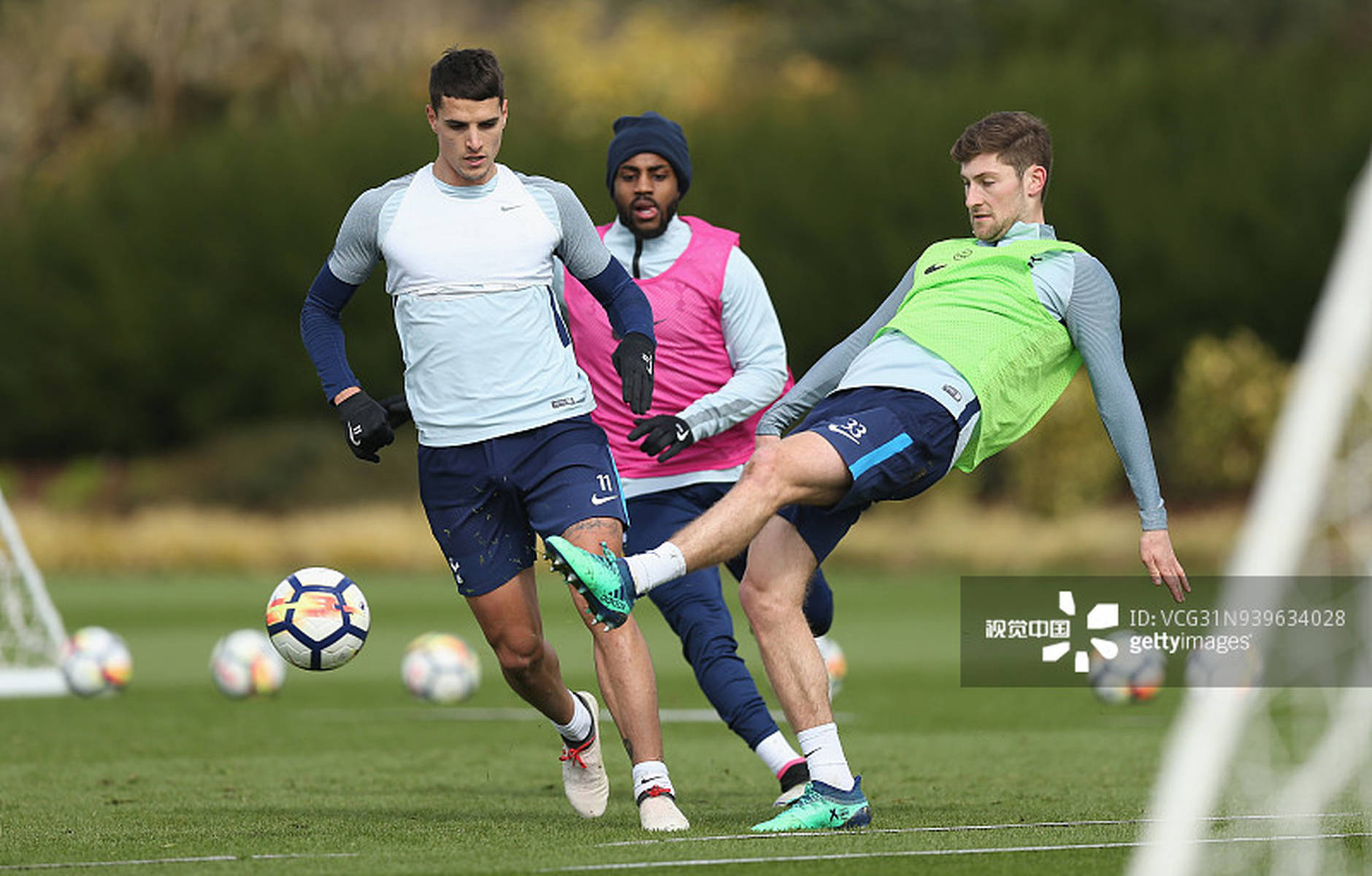 艺术感染情绪：《疯狂面纱》Veil of Madness色彩与质感的二元叙事