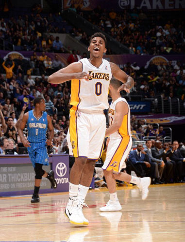 陈芋汐随口一句话掉粉29万，奥运冠军也逃不过人设绑架