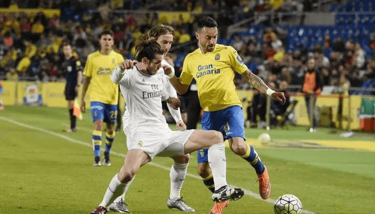 雄鹿队球星达米安·利拉德因健康问题发表声明